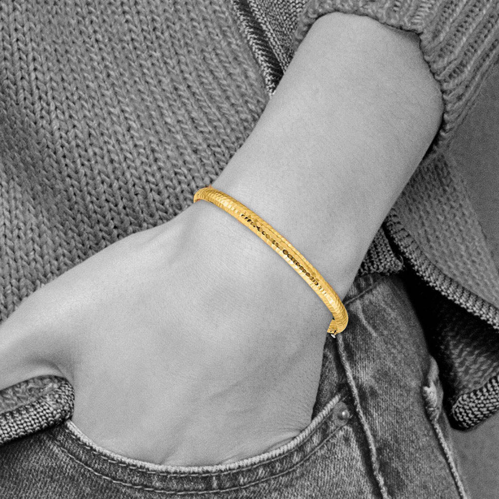 Alternate view of the 4.75mm 14k Yellow Gold Hammered Domed Hinged Bangle Bracelet by The Black Bow Jewelry Co.
