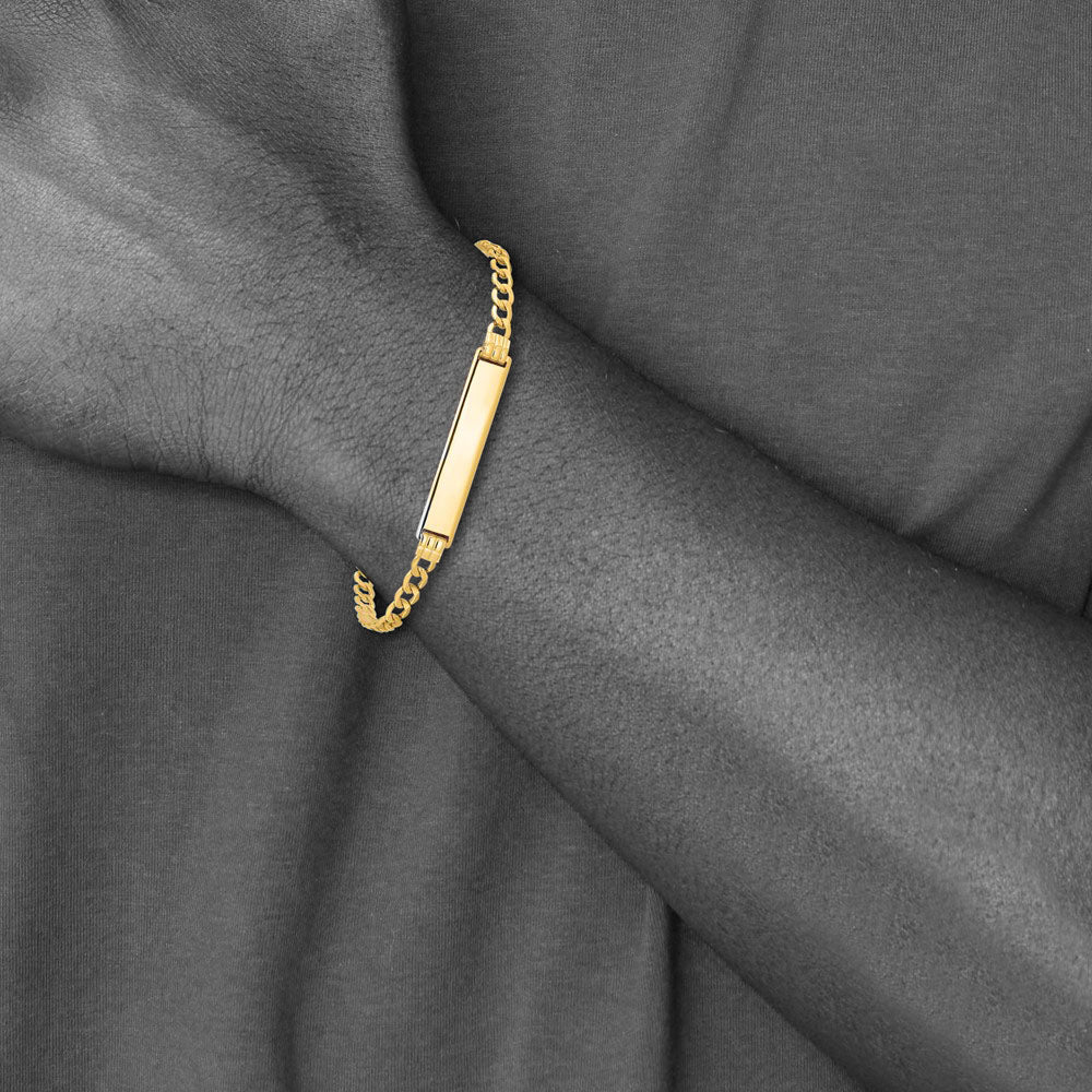 Alternate view of the 14k Yellow Gold 7/8 Inch Plate I.D. Bracelet with Lobster Clasp, 7 In. by The Black Bow Jewelry Co.