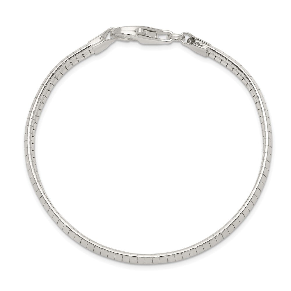 Alternate view of the 8mm Sterling Silver Polished Cubetto Chain Bracelet by The Black Bow Jewelry Co.