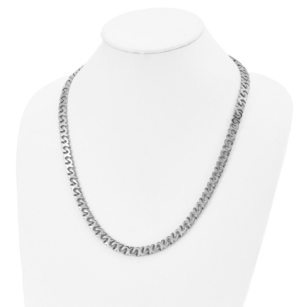 Alternate view of the Men&#39;s 9mm Stainless Steel Fancy X Curb Link Chain Necklace, 24 Inch by The Black Bow Jewelry Co.