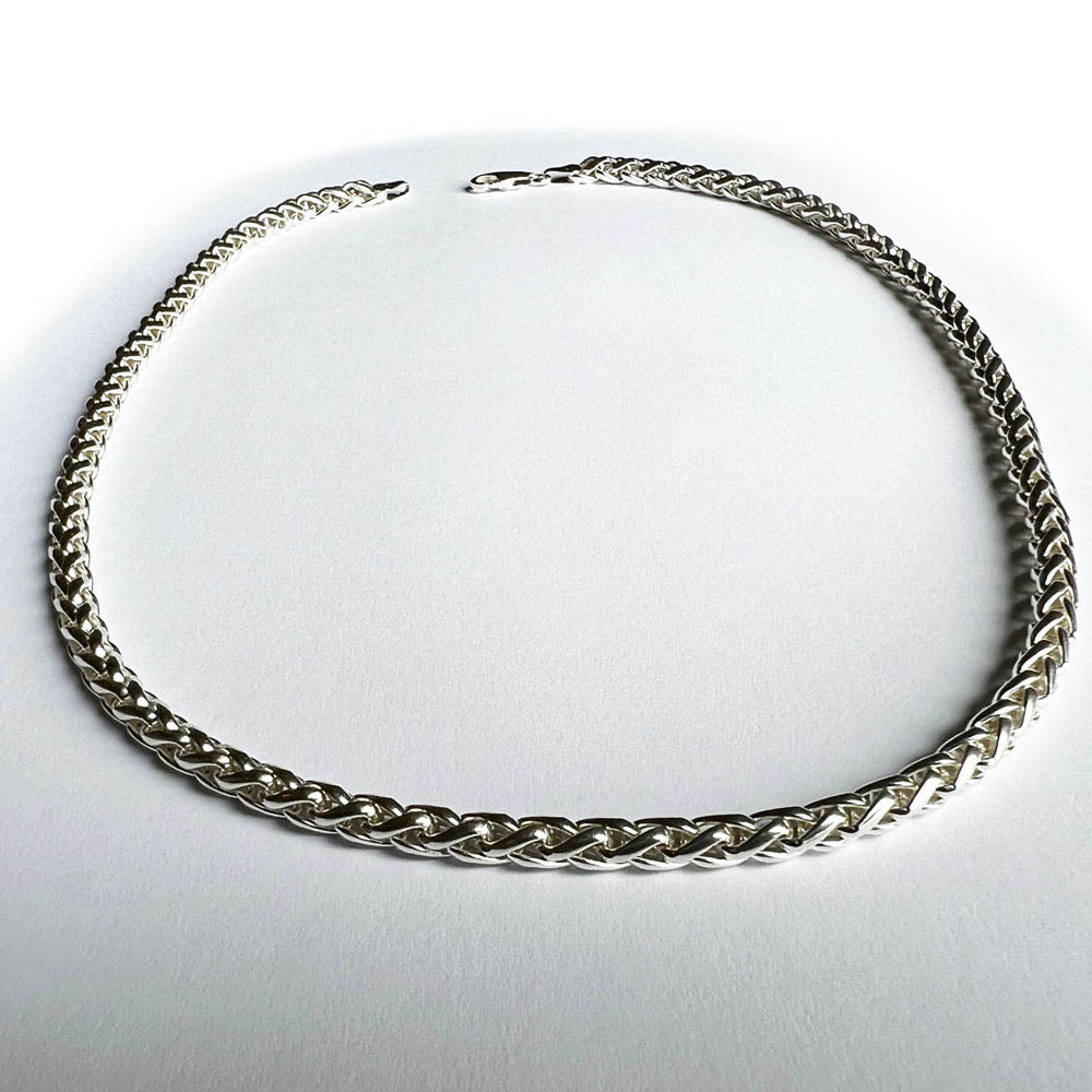 Alternate view of the Men's 5mm, Sterling Silver Round Solid Spiga Chain Necklace by The Black Bow Jewelry Co.