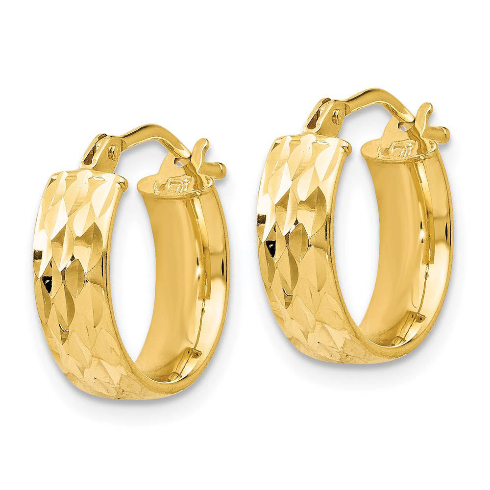 Alternate view of the 4.4mm x 13mm (1/2 Inch) 14k Yellow Gold Diamond-Cut and Polished Hoops by The Black Bow Jewelry Co.