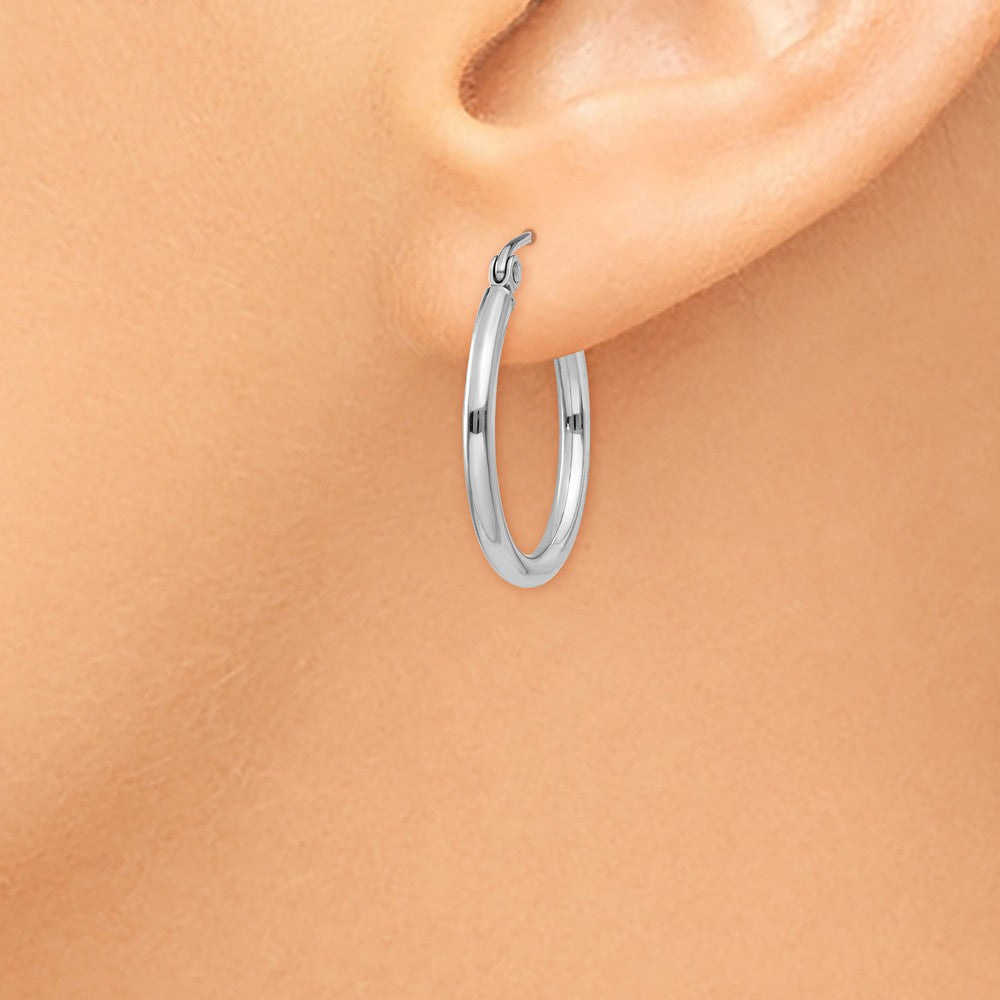Alternate view of the 2mm, 14k White Gold Classic Round Hoop Earrings, 20mm (3/4 Inch) by The Black Bow Jewelry Co.