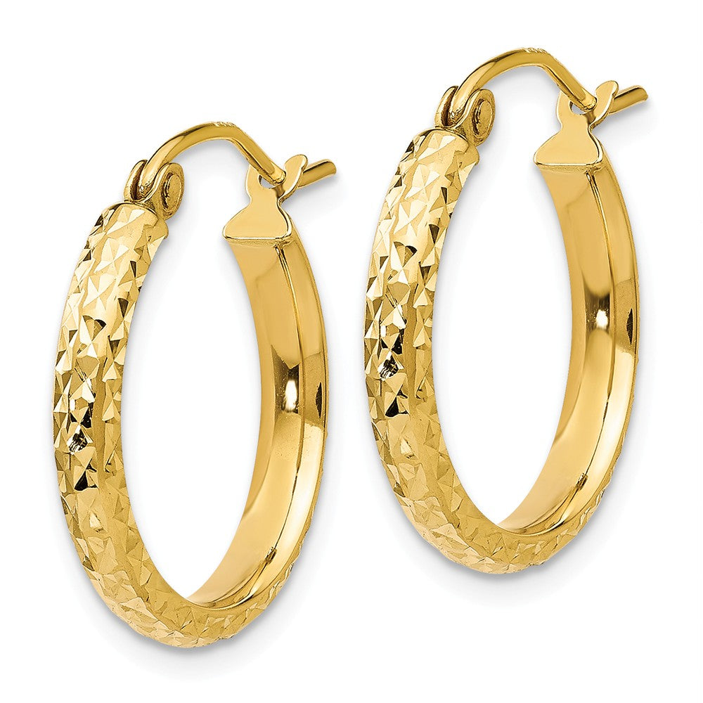 Alternate view of the 2.8mm, 14k Yellow Gold Diamond-cut Hoops, 18mm (11/16 Inch) by The Black Bow Jewelry Co.