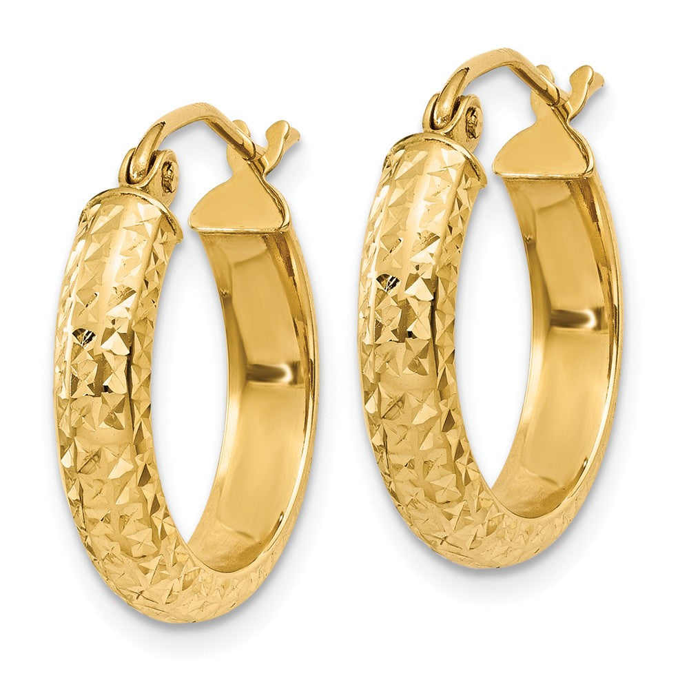 Alternate view of the 3.5mm, 14k Yellow Gold Diamond-cut Hoops, 17mm (5/8 Inch) by The Black Bow Jewelry Co.