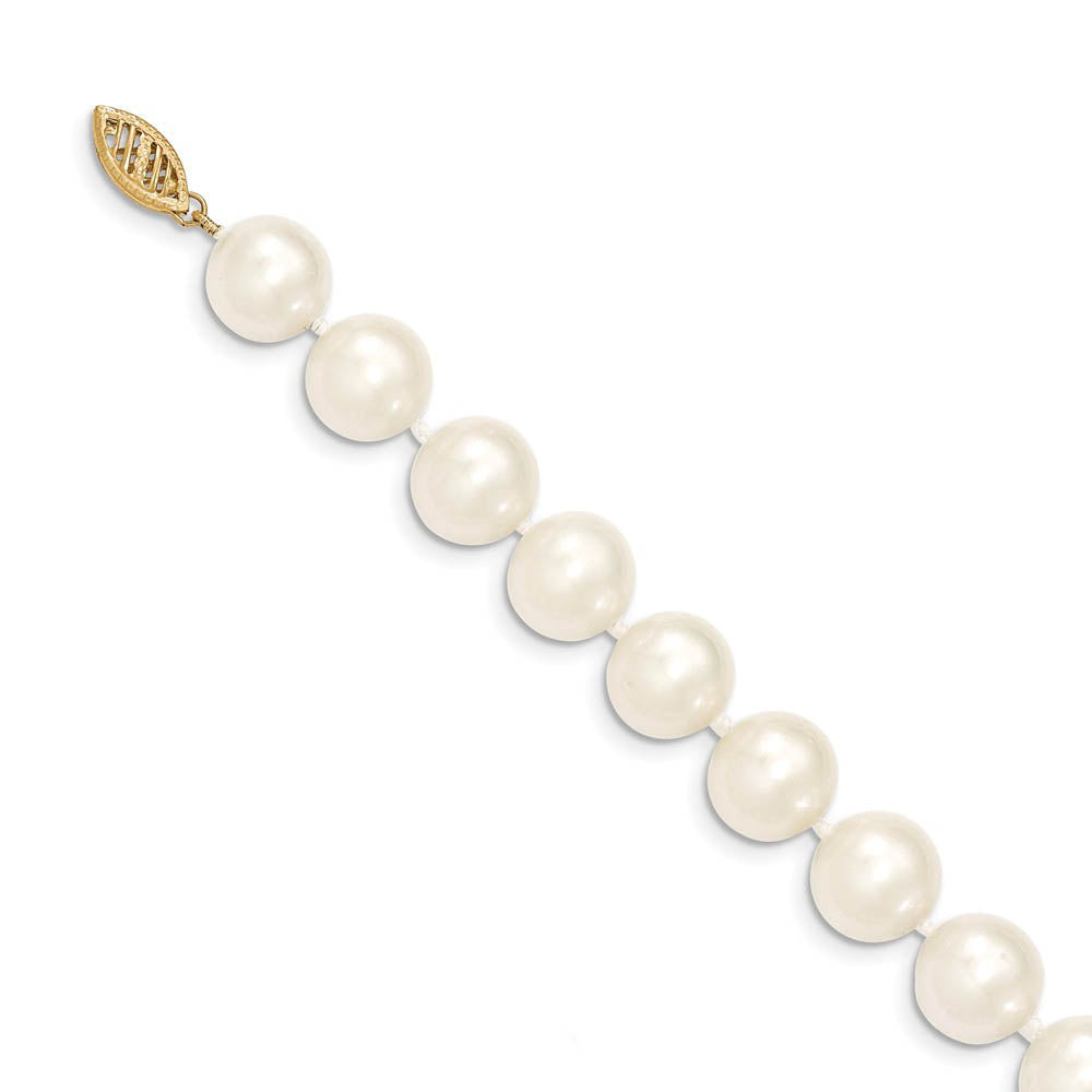 10-11mm, White FW Cultured Pearl & 14k Yellow Gold Clasp Necklace, Item N14088 by The Black Bow Jewelry Co.