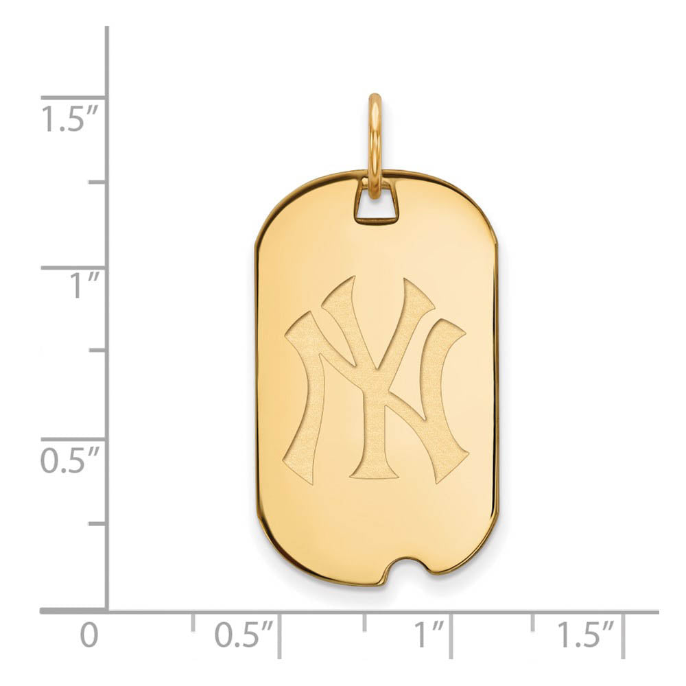 Alternate view of the 14K Yellow Gold MLB New York Yankees Small Dog Tag Pendant by The Black Bow Jewelry Co.