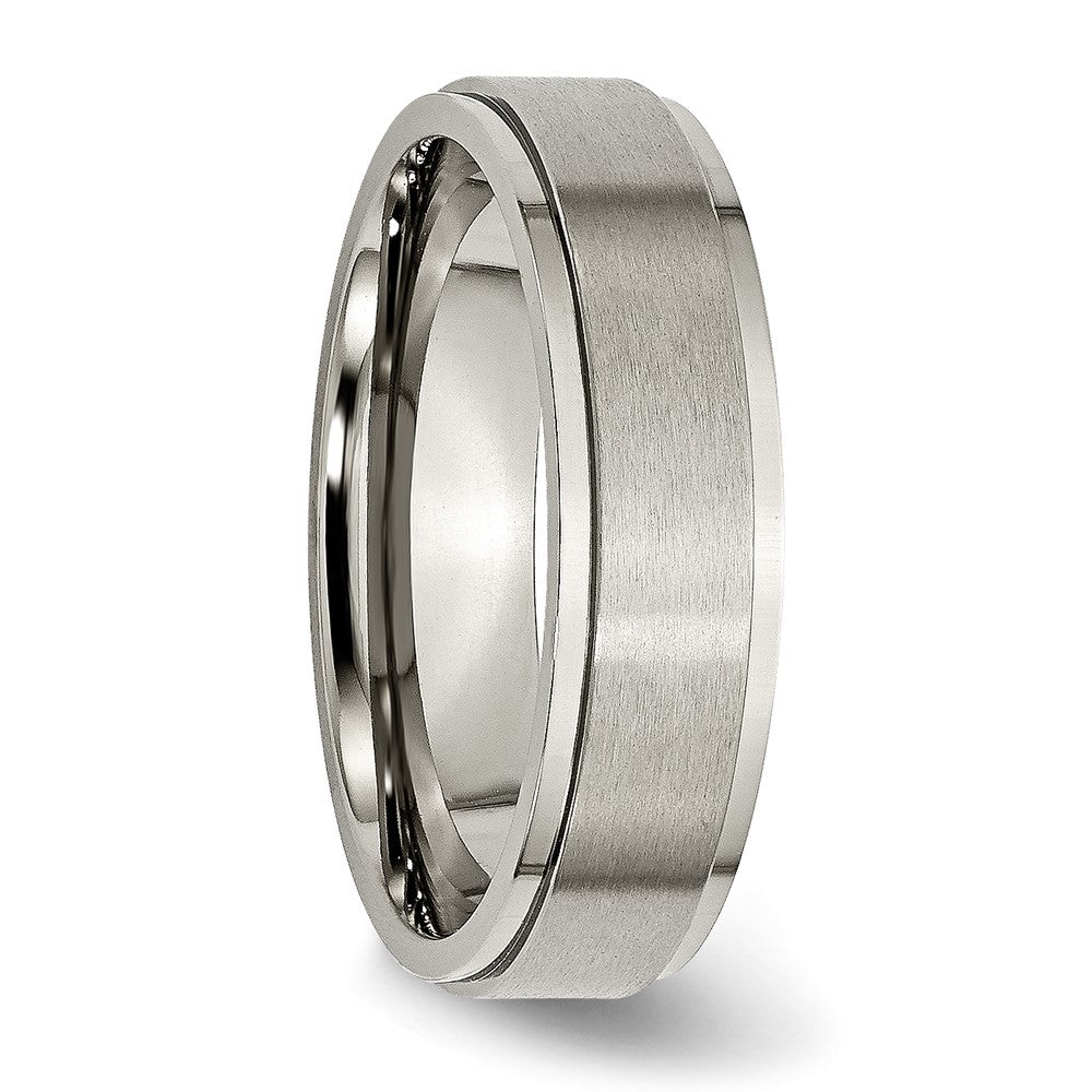 Alternate view of the 6mm Titanium Lightly Brushed Flat Ridge Edge Standard Fit Band by The Black Bow Jewelry Co.