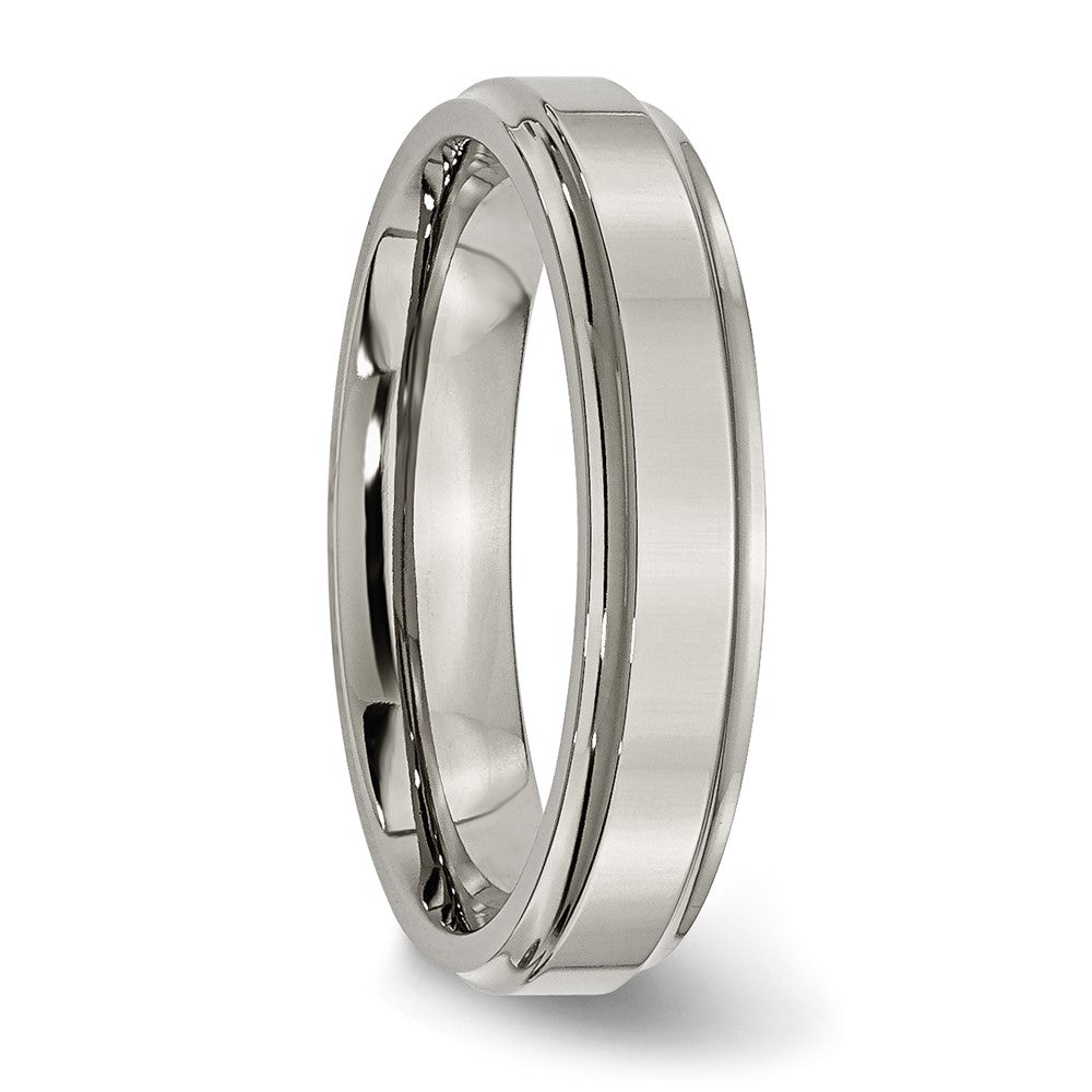 Alternate view of the 5mm Titanium Polished Flat Ridged Edge Standard Fit Band by The Black Bow Jewelry Co.