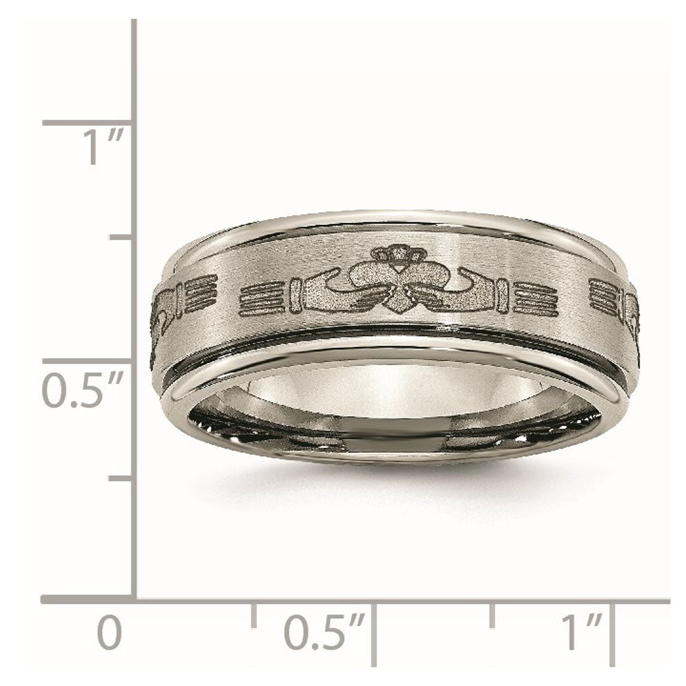Alternate view of the 8mm Titanium Laser Etched Claddagh Grooved Edge Standard Fit Band by The Black Bow Jewelry Co.