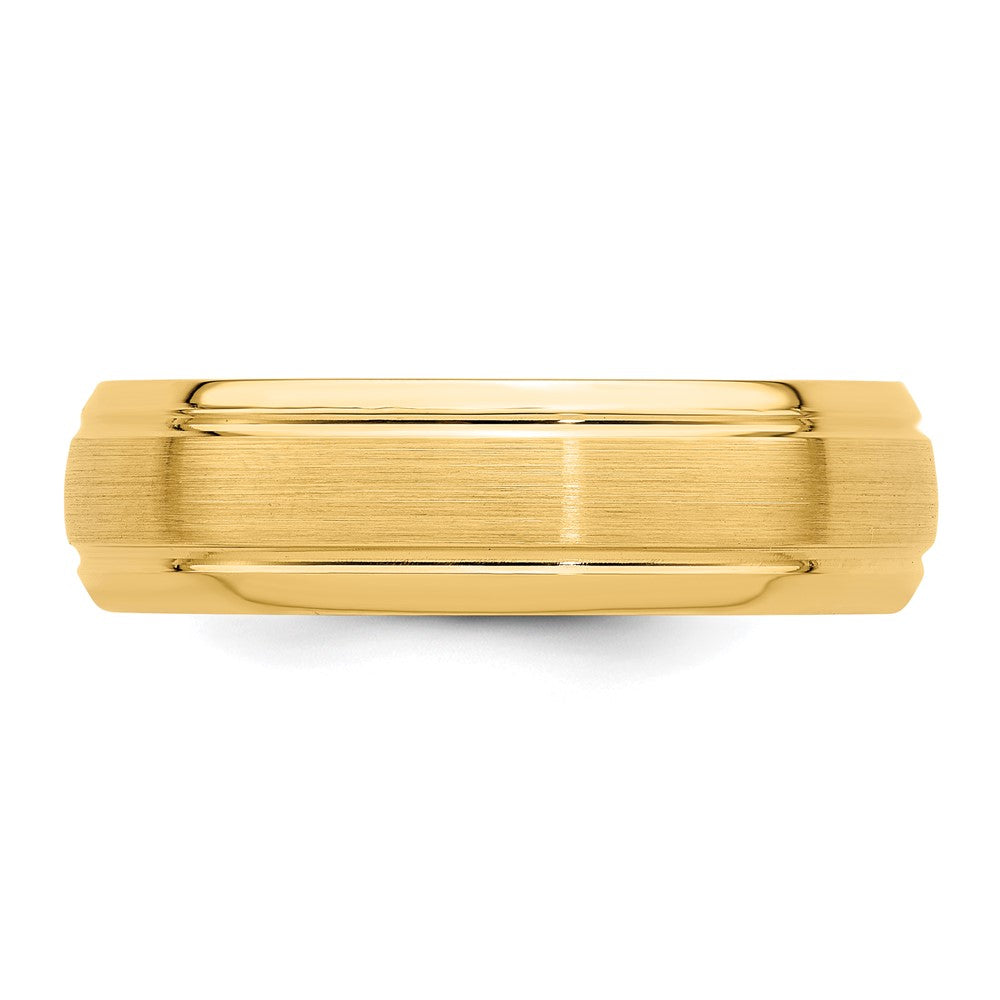Alternate view of the 6mm 14K Yellow Gold Grooved Edge Heavy Weight Comfort Fit Band SZ 7.5 by The Black Bow Jewelry Co.