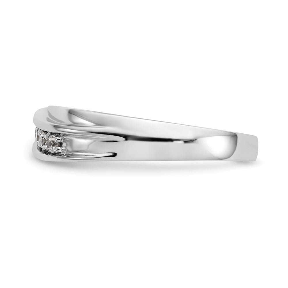 Alternate view of the Men&#39;s 6.4mm 14K White or Yellow Gold 1/4 Ctw Diamond Tapered Band by The Black Bow Jewelry Co.