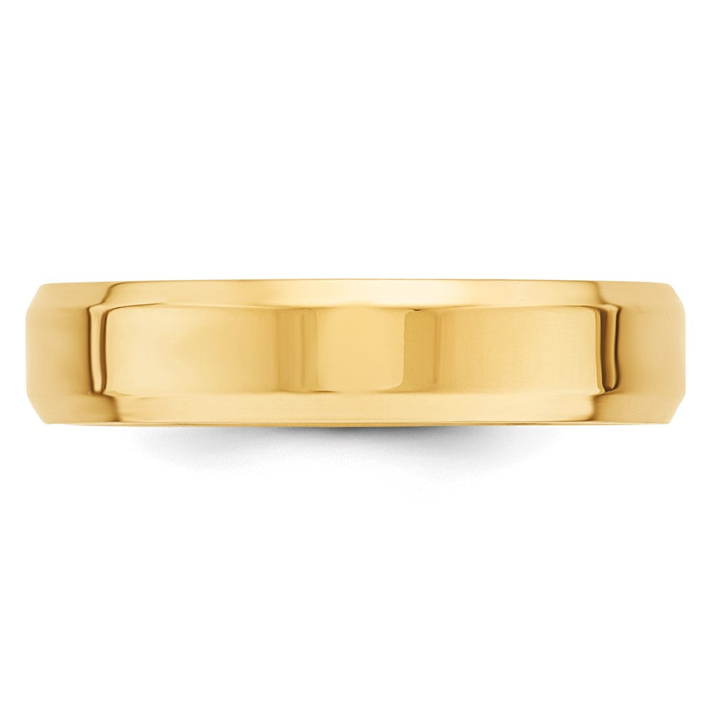 Alternate view of the 5mm 10K Yellow Gold Beveled Edge Comfort Fit Band, Size 4 by The Black Bow Jewelry Co.