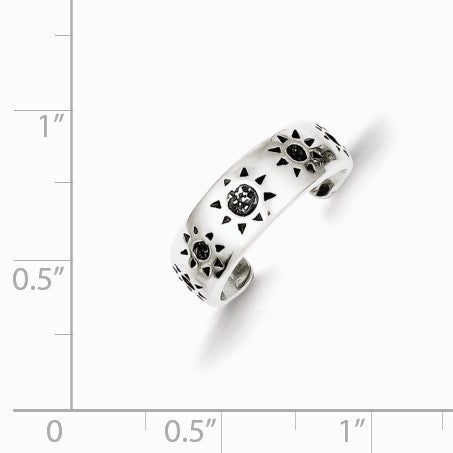 Alternate view of the Antiqued Sun Toe Ring in Sterling Silver by The Black Bow Jewelry Co.