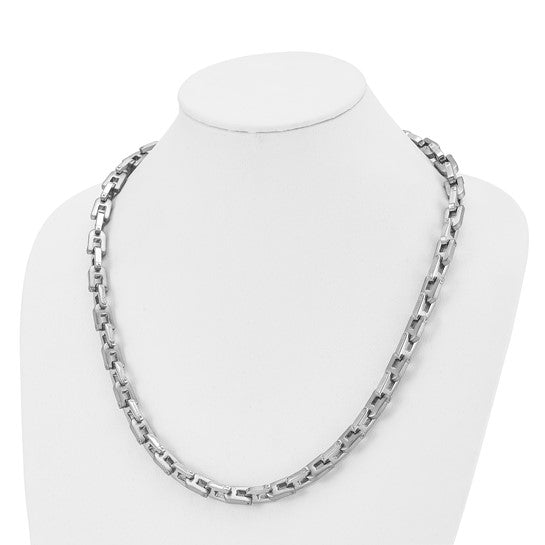 Alternate view of the Men&#39;s Stainless Steel Brushed &amp; Polished Shackle Chain Necklace, 20in by The Black Bow Jewelry Co.