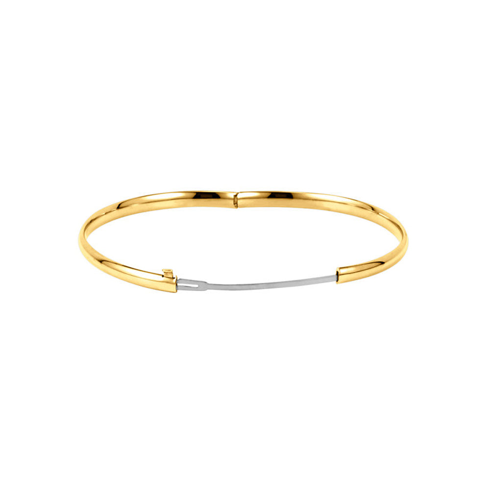 Alternate view of the 14k Yellow Gold Polished 4mm Hinged Bangle Bracelet by The Black Bow Jewelry Co.