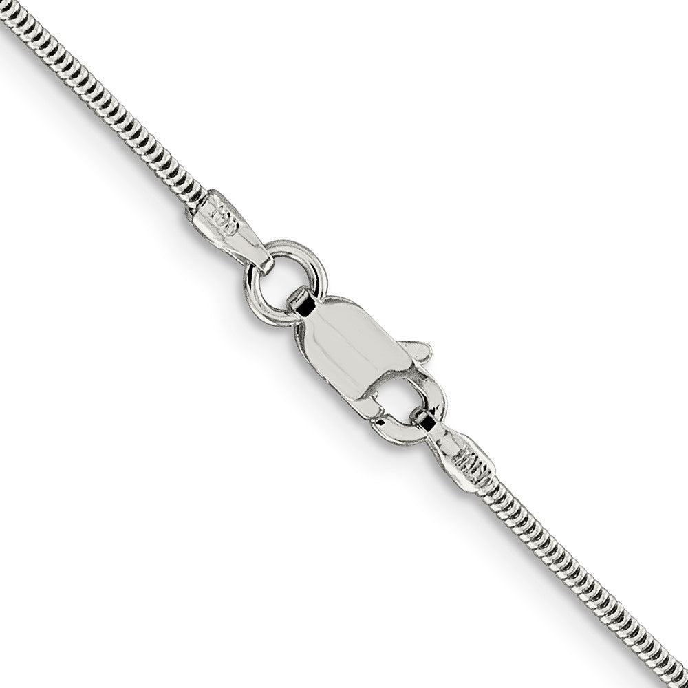 Alternate view of the 0.9mm Sterling Silver Diamond Cut Solid Round Spiga Chain Necklace by The Black Bow Jewelry Co.