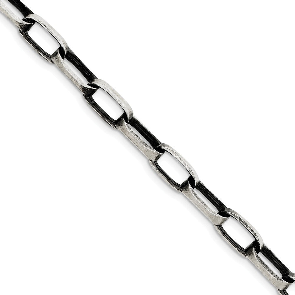 Men&#39;s 8mm, Sterling Silver Antiqued Oval Link Chain Bracelet, 8.5 Inch, Item C8729-085 by The Black Bow Jewelry Co.