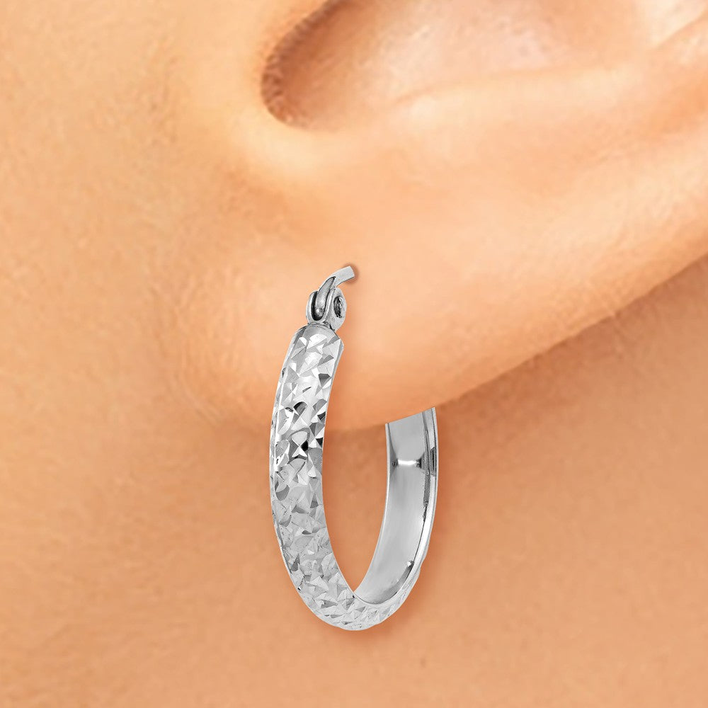 Alternate view of the 2.8mm, 14k White Gold Diamond-cut Hoops, 18mm (11/16 Inch) by The Black Bow Jewelry Co.