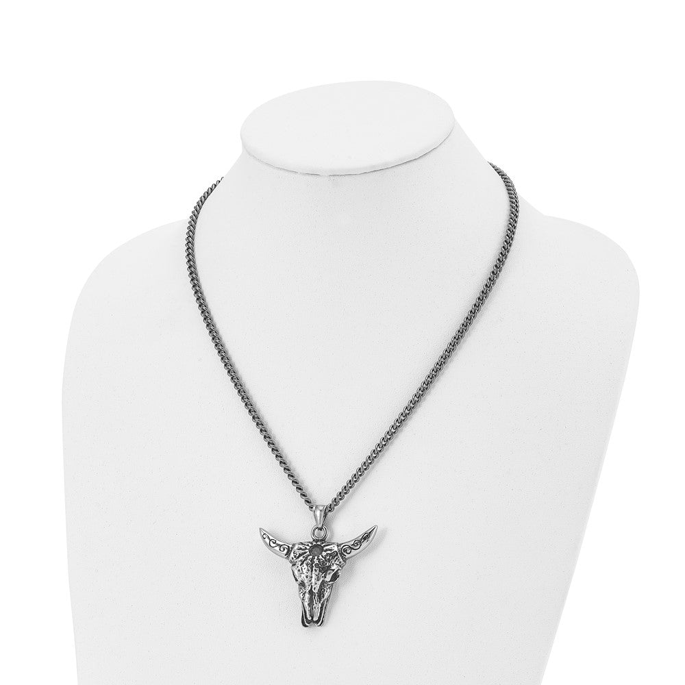 Alternate view of the Men&#39;s Stainless Steel Antiqued XL Steer Skull Necklace, 20 Inch by The Black Bow Jewelry Co.